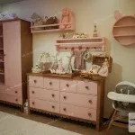 سیسمونی اتاق نوزاد رنگ صورتی مدل نیکا خرید مبل باروس ۲